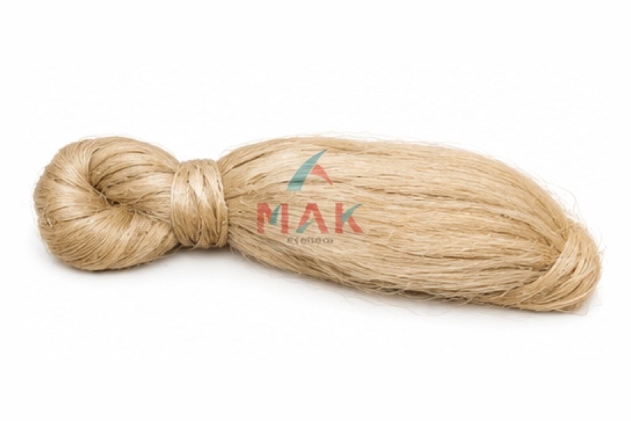 Scutched long fibers